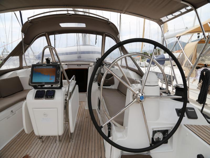 Book yachts online - sailboat - Sun Odyssey 479 - Manci - rent