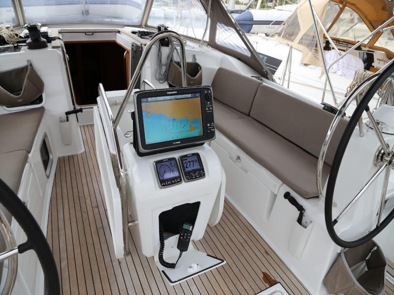 Book yachts online - sailboat - Sun Odyssey 479 - Manci - rent
