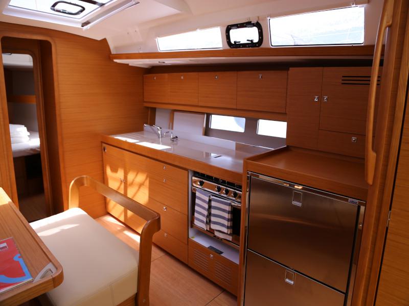 Book yachts online - sailboat - Dufour 460 Grand Large - Sea  Hawk  - rent