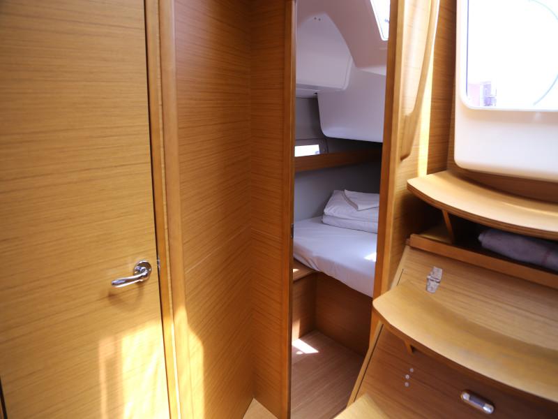 Book yachts online - sailboat - Dufour 460 Grand Large - Sea  Hawk  - rent