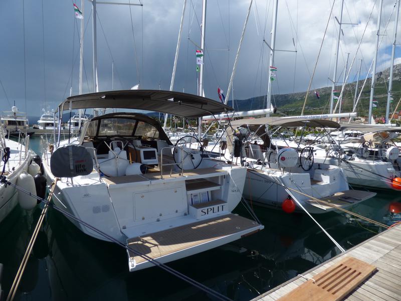Book yachts online - sailboat - Sun Odyssey 389 - VACSKAMATI - rent