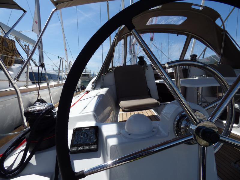 Book yachts online - sailboat - Sun Odyssey 389 - VACSKAMATI - rent