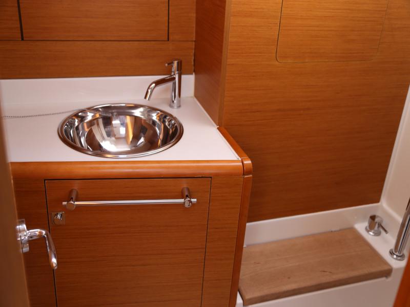 Book yachts online - sailboat - Sun Odyssey 409 - Miu Miu - rent