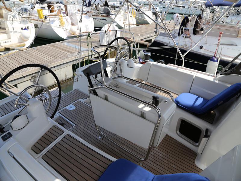 Book yachts online - sailboat - Sun Odyssey 409 - Miu Miu - rent