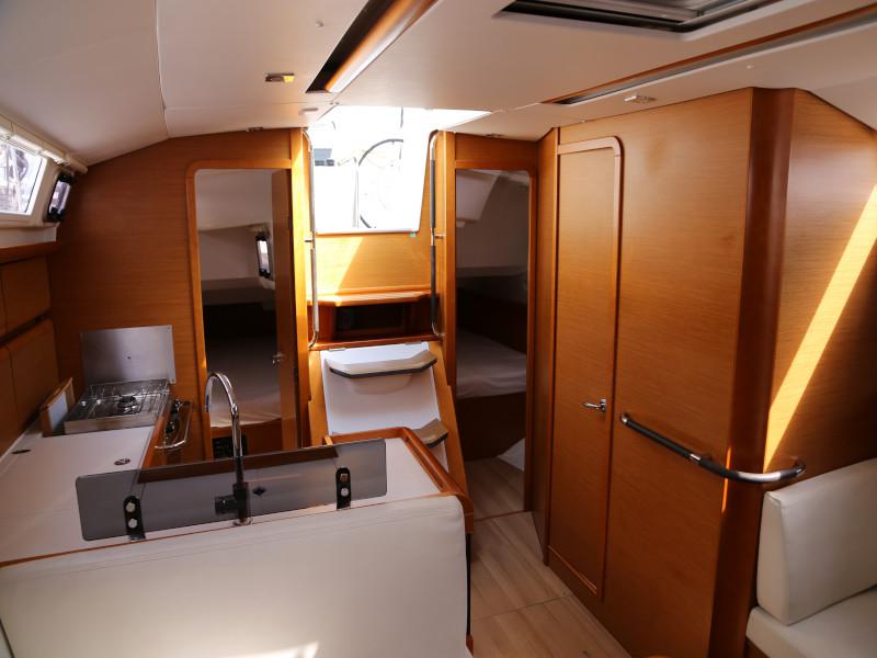 Book yachts online - sailboat - Sun Odyssey 409 - Miu Miu - rent