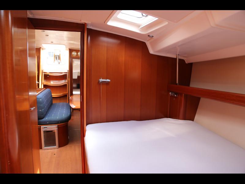 Book yachts online - sailboat - Beneteau Oceanis 523 - Cobra Murra - rent