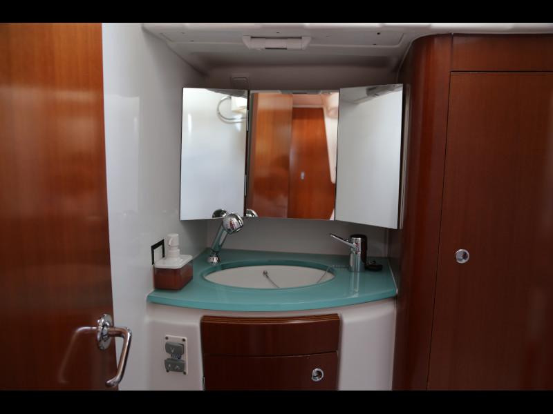 Book yachts online - sailboat - Beneteau Oceanis 523 - Cobra Murra - rent