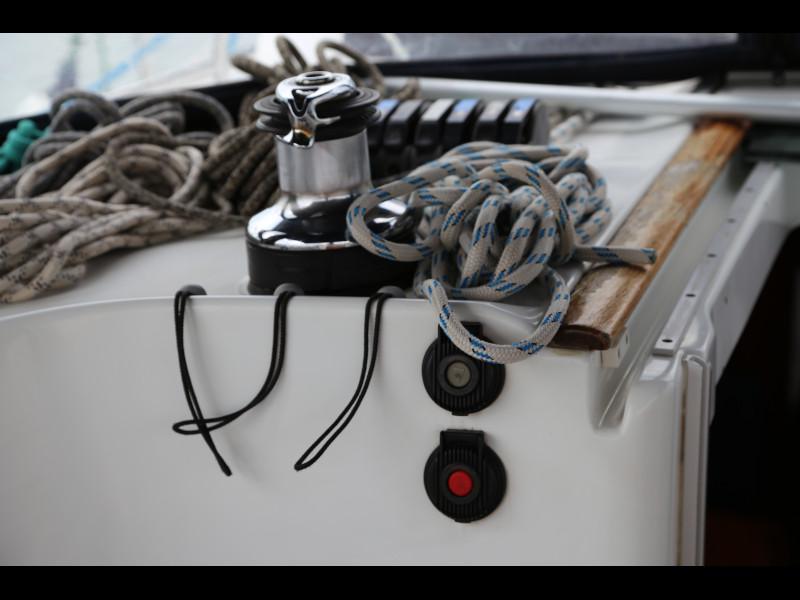 Book yachts online - sailboat - Beneteau Oceanis 523 - Cobra Murra - rent