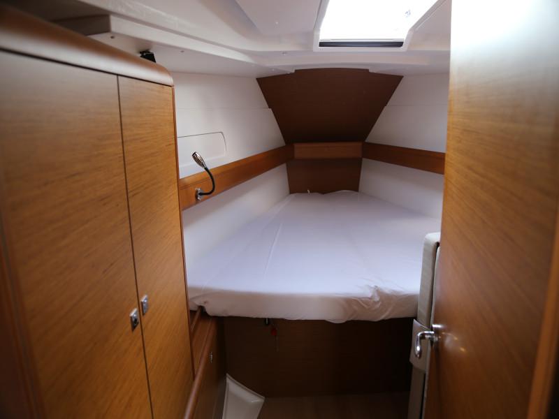 Book yachts online - sailboat - Sun Odyssey 419 - Kandur II  - rent