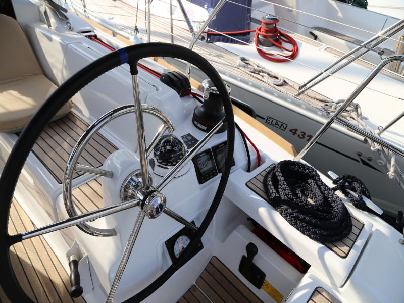 Book yachts online - sailboat - Sun Odyssey 419 - Kandur II  - rent