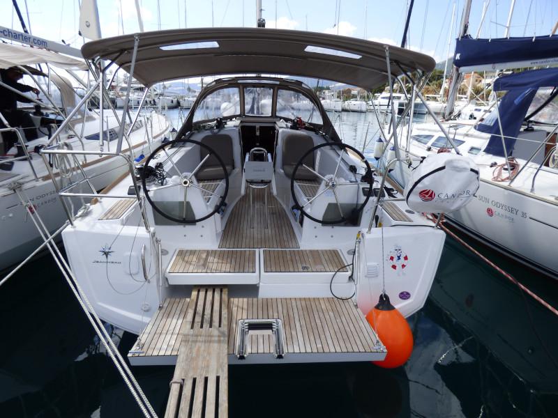 Book yachts online - sailboat - Sun Odyssey 349 - Cica - rent