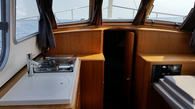 Book yachts online - motorboat - Linssen GS 30.9 AC - Relax  - rent
