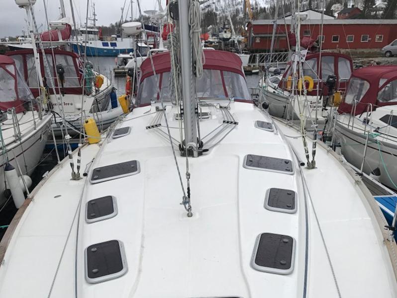 Book yachts online - sailboat - Bavaria 51 Cruiser - Arctic Breeze - rent