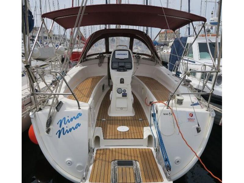 Book yachts online - sailboat - Bavaria 34 Cruiser - Nina Nina - new sails 2022. - rent