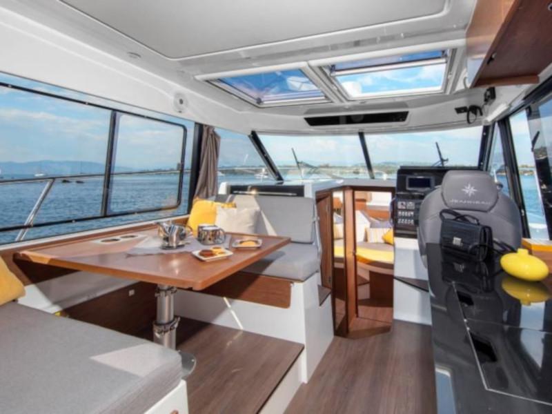 Book yachts online - motorboat - Merry Fisher 1095 - FUX 4FUN - rent