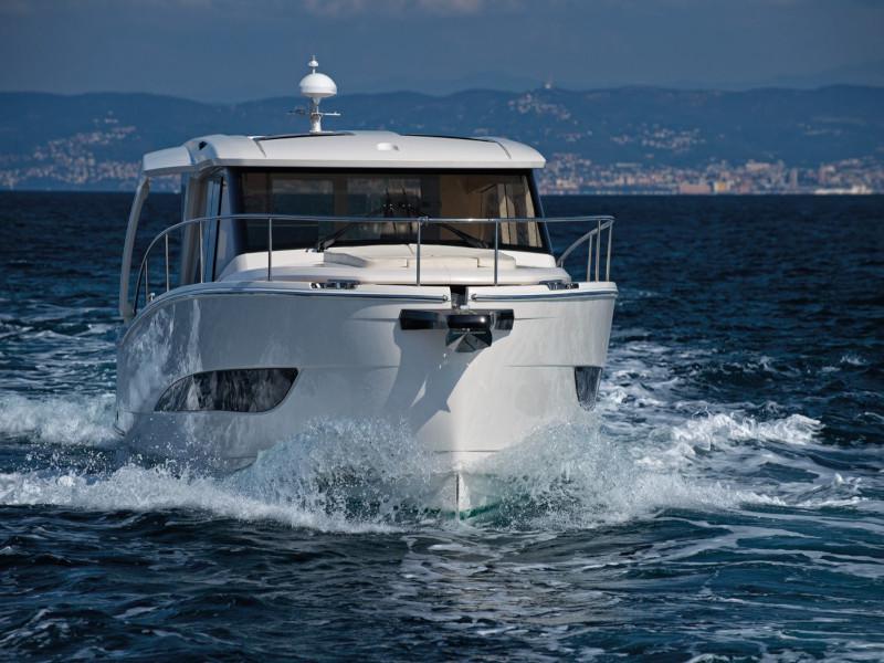 Book yachts online - motorboat - Greenline 39 - MAR - rent
