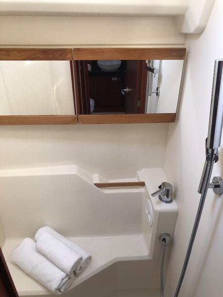 Book yachts online - sailboat - Hanse 455 - Buboreka - rent