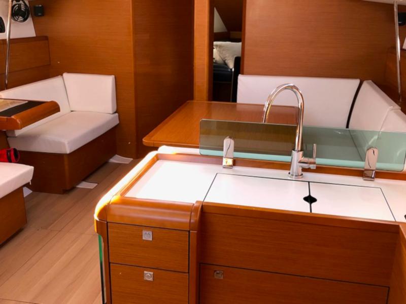 Book yachts online - sailboat - Sun Odyssey 449 - CHERRY - rent