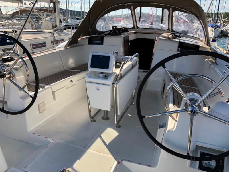 Book yachts online - sailboat - Sun Odyssey 449 - CHERRY - rent