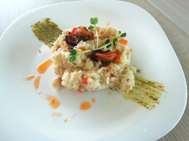 Book yachts online - catamaran - Lagoon 620 - ADRIATIC LION - rent