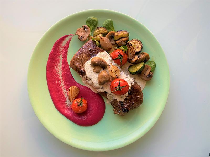 Book yachts online - catamaran - Lagoon 620 - ADRIATIC LION - rent