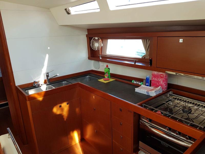 Book yachts online - sailboat - Oceanis 46.1 - ROSALIA - rent