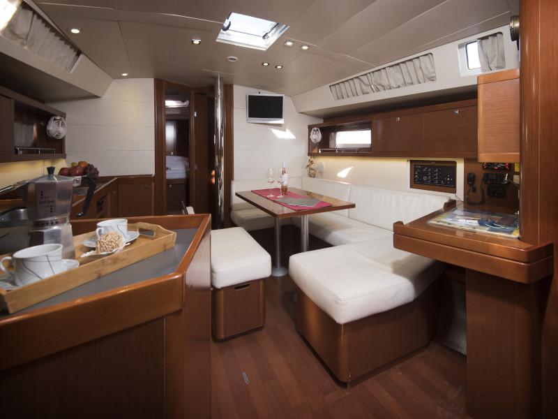 Book yachts online - sailboat - Oceanis 45 - FRIDA  - rent