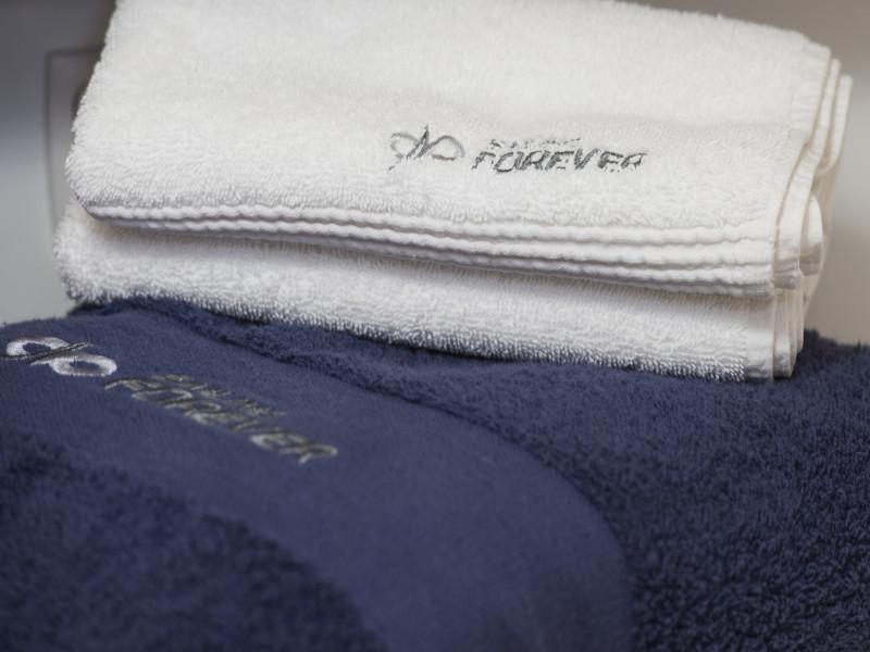 Book yachts online - sailboat - Oceanis 45 - FRIDA  - rent