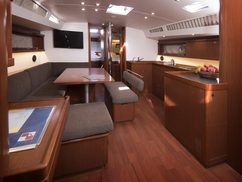 Book yachts online - sailboat - Beneteau Oceanis 48 - HARPIA - rent