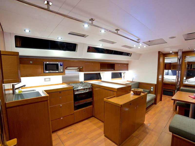 Book yachts online - sailboat - Beneteau Oceanis 55 - ANTIOPA - rent