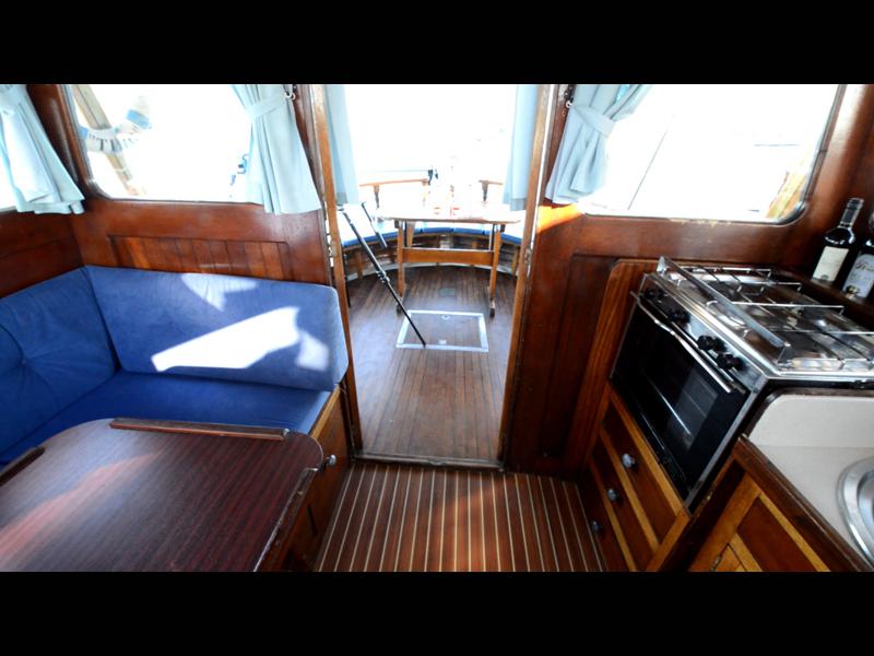 Book yachts online - motorboat - Model Tiho - TIHO - rent