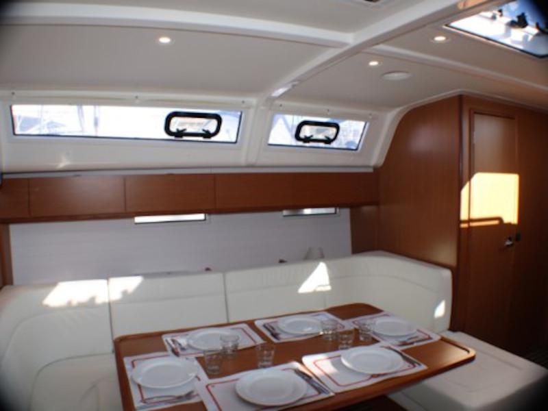 Book yachts online - sailboat - Bavaria Cruiser 51 - Mari Pintau - rent