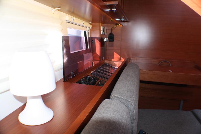 Book yachts online - sailboat - Dufour 512 Grand Large - Kal'e Moru - rent