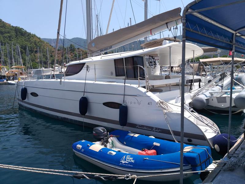 Book yachts online - catamaran - Lipari 41 Maestro evo - Olivia - rent