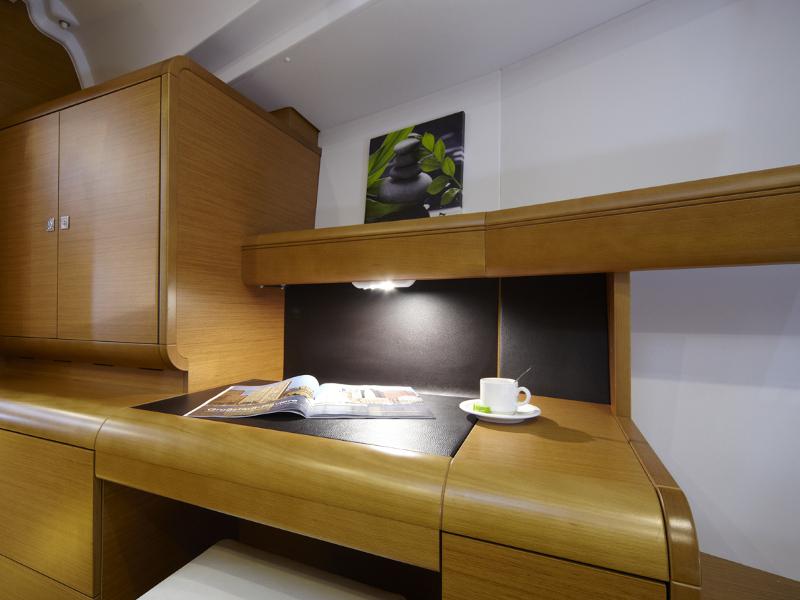 Book yachts online - sailboat - Sun Odyssey 439 - On Blue - rent