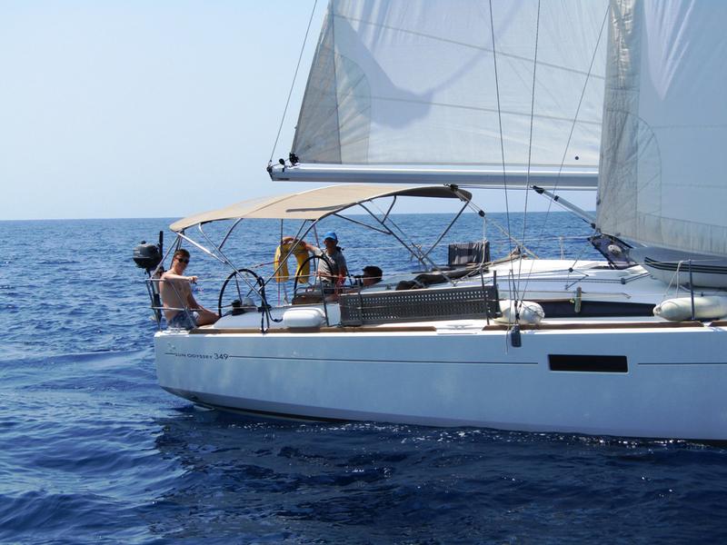 Book yachts online - sailboat - Sun Odyssey 349 - Blue Dreams - rent