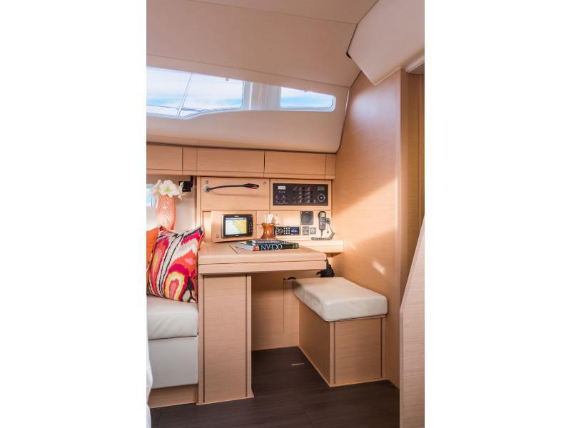 Book yachts online - sailboat - Jeanneau 54 - KOS 54.1 - rent