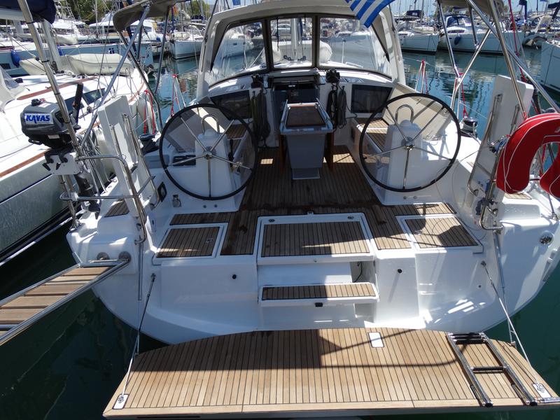 Book yachts online - sailboat - Oceanis 41.1 - KOS 41.6 - rent