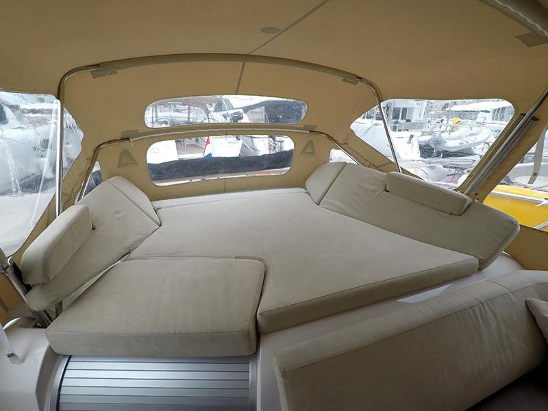 Book yachts online - motorboat - Marex 370 ACC - Fily (AC, Generator, Bowthruster, Sterntruster) - rent