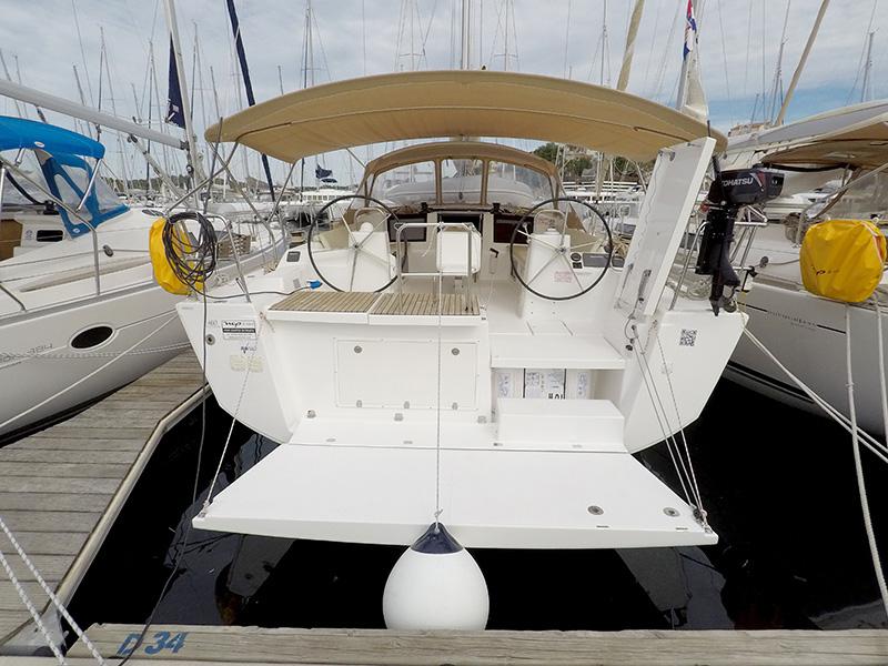 Book yachts online - sailboat - Dufour 460 4 cab - Get Lucky - BT - rent