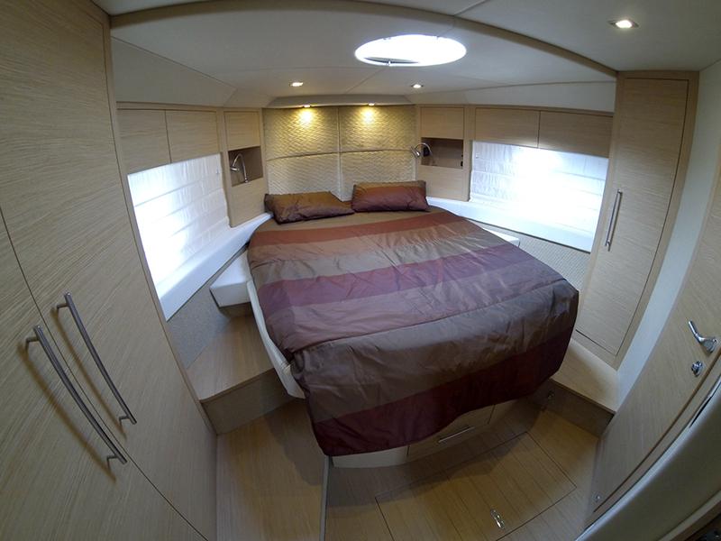 Book yachts online - motorboat - Sessa C52 - Sabijac (Jet ski - option with extra charge) - rent