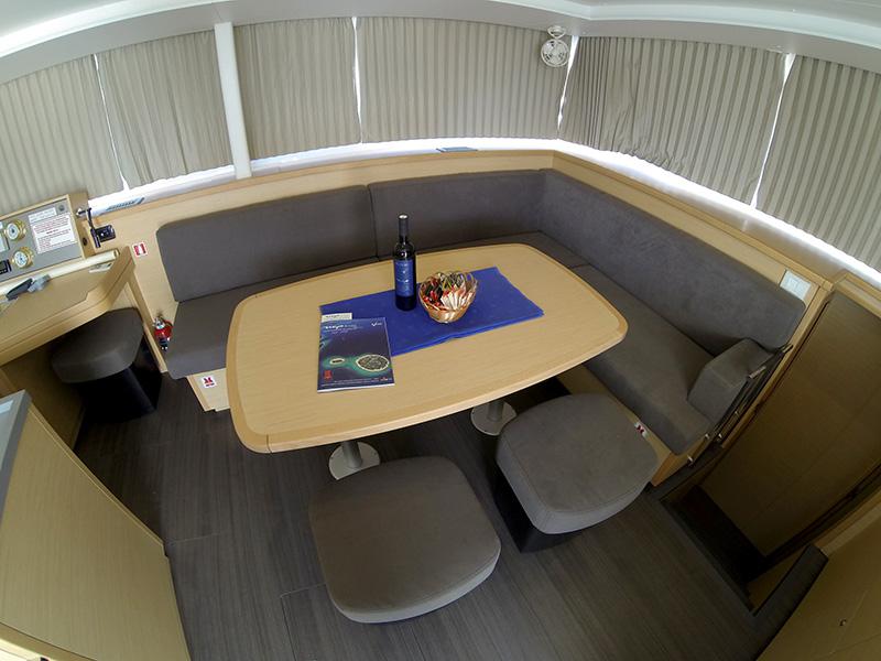 Book yachts online - catamaran - Lagoon 450 - Juraj - rent