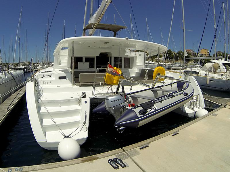Book yachts online - catamaran - Lagoon 450 - Juraj - rent