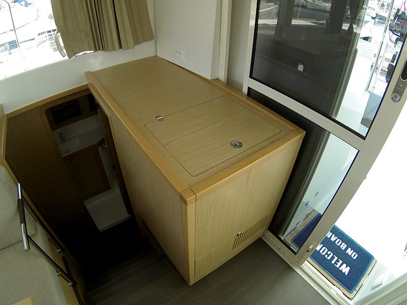 Book yachts online - catamaran - Lagoon 39 - My cat (Solar panel) - rent