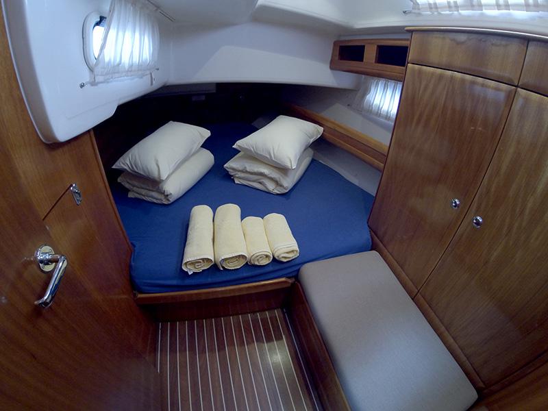 Book yachts online - sailboat - Bavaria 46 Cruiser - Cvita - BT - rent