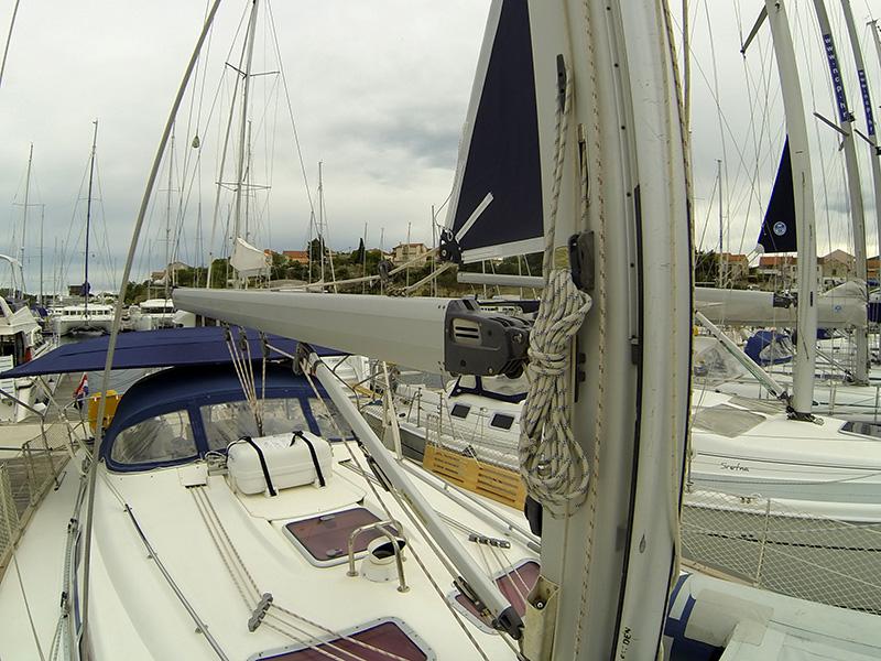 Book yachts online - sailboat - Bavaria 46 Cruiser - Cvita - BT - rent