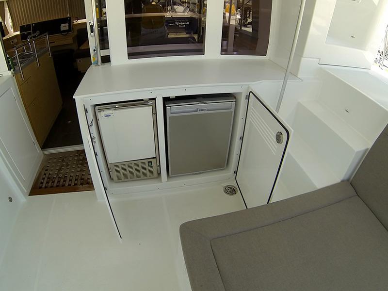 Book yachts online - catamaran - Lagoon 450 - Marčelina - rent