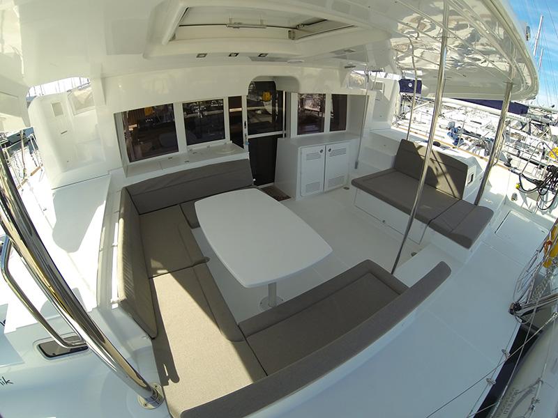 Book yachts online - catamaran - Lagoon 450 - Marčelina - rent