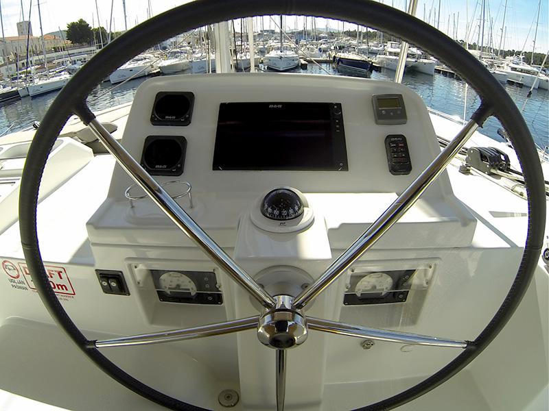 Book yachts online - catamaran - Lagoon 450 - Marčelina - rent