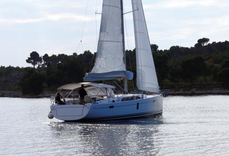 Book yachts online - sailboat - Hanse 445 - Maja lll - BT - rent